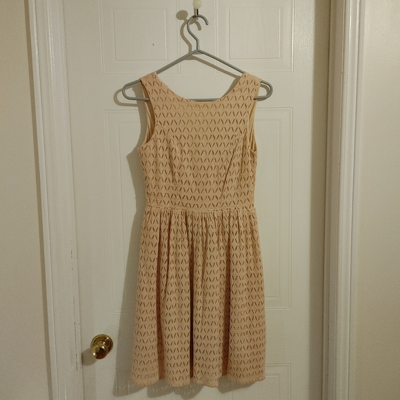 ONLY Woven Fit and Flare Dress NWT - Picture 4 of 7